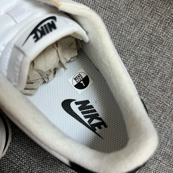Nike Cortez White and Black Sneakers - Picture 4 of 9
